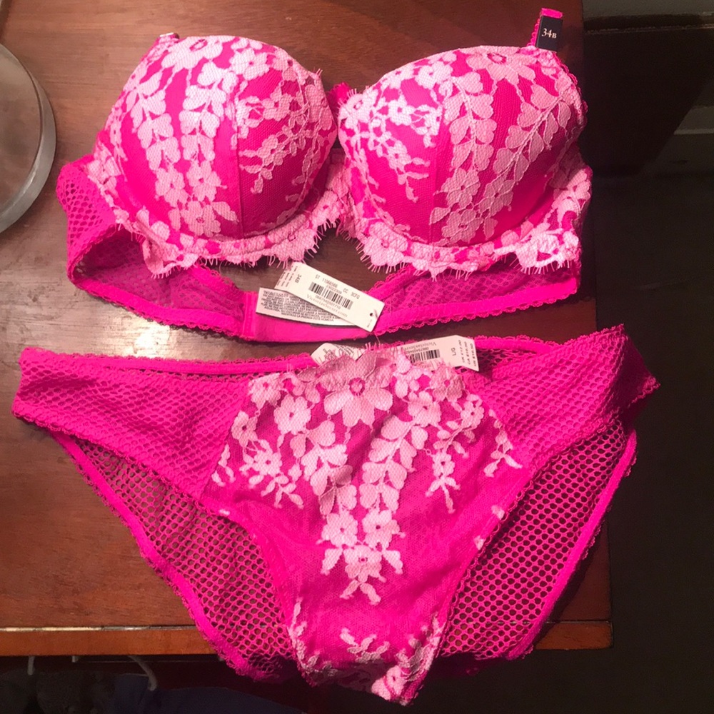Dream Angels Demi Bra & Cheekini Panty